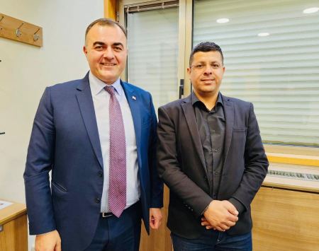 النائب وليد الهواشلة يلتقي بالسفير الجورجي ونائبه